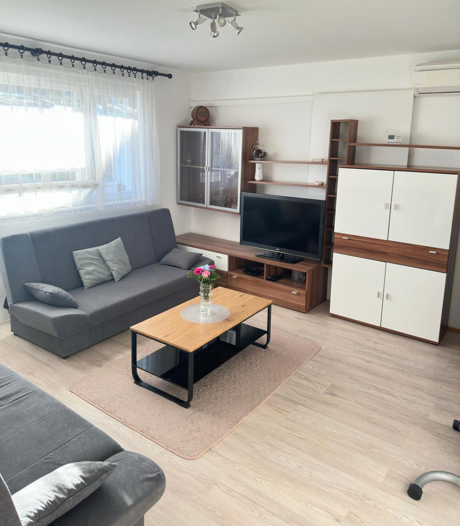 Apartment Maky Zara Esterno foto
